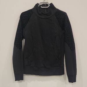 lululemon athletica Black Sweater, Size 8